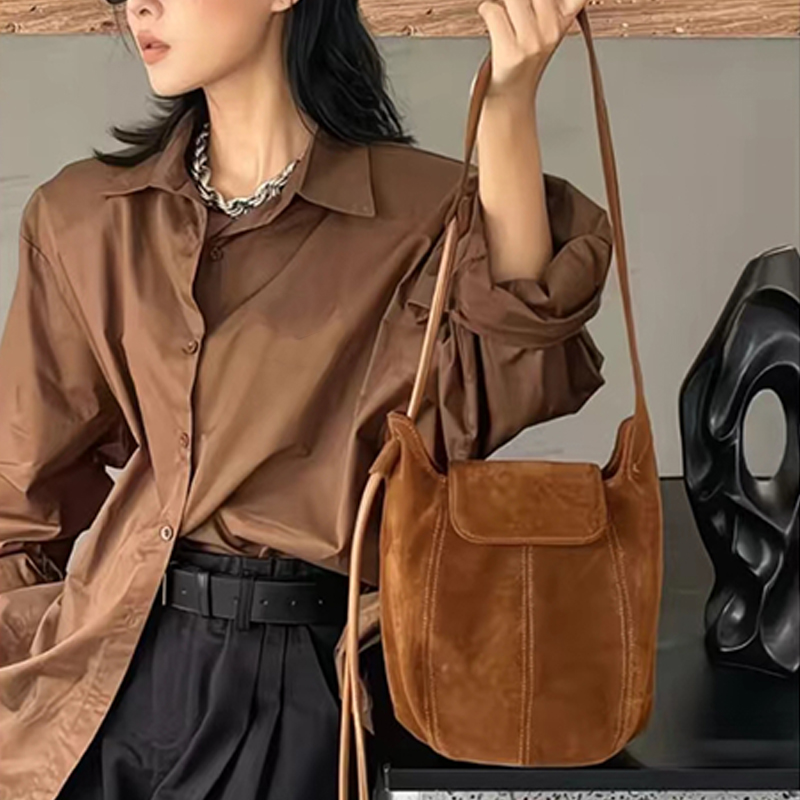 Torebka typu bucket bag z mato – Interior Design High End recenzja i cena